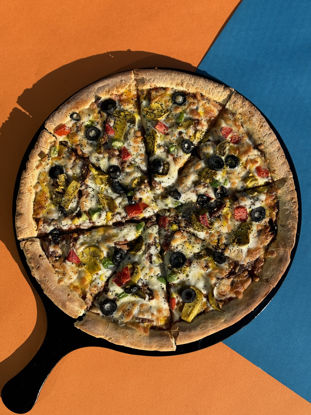 تصویر  پیتزا میت لاور